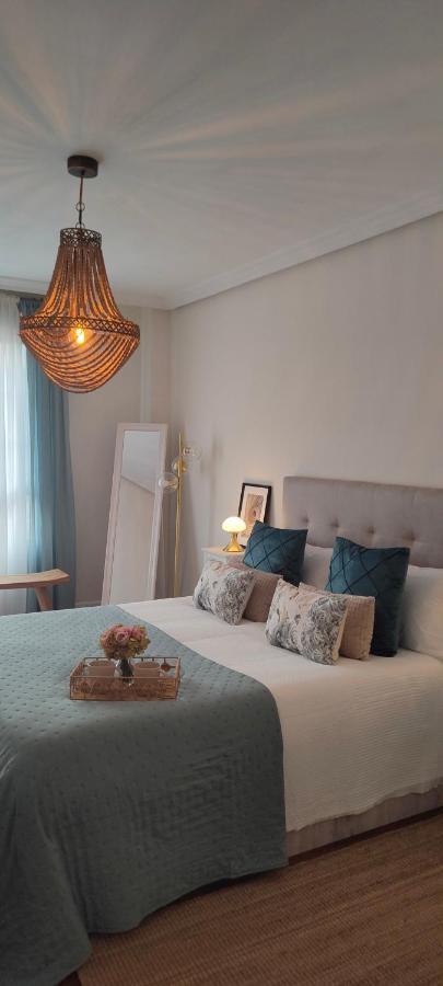 Oviedo Centro- Parking Gratuito Apartment ภายนอก รูปภาพ