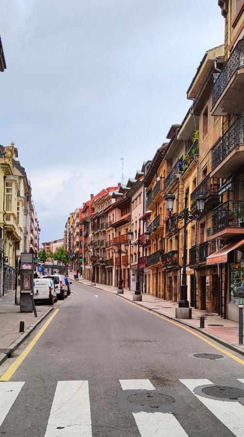Oviedo Centro- Parking Gratuito Apartment ภายนอก รูปภาพ